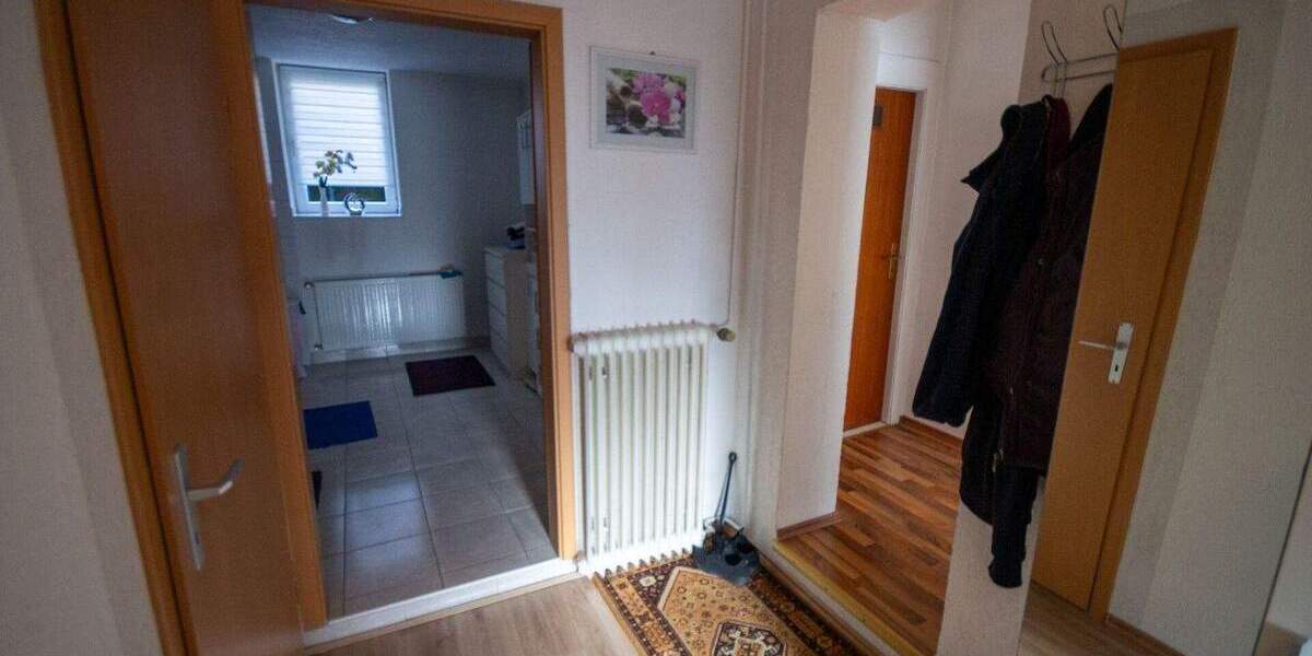 Einfamilienhaus Trossingen - 9 Zimmer, 192 m&sup2;, 295.000&euro; | Angebot:25671081