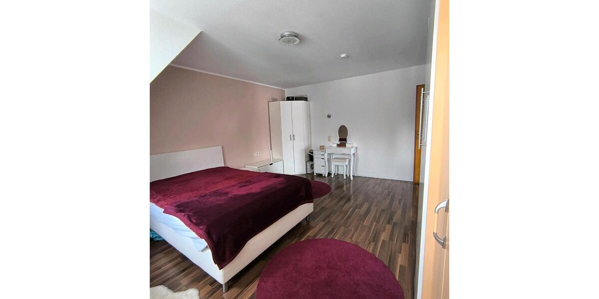 Etagenwohnung Niedereschach - 2.5 Zimmer, 75 m&sup2;, 650&euro; | Angebot:24748073