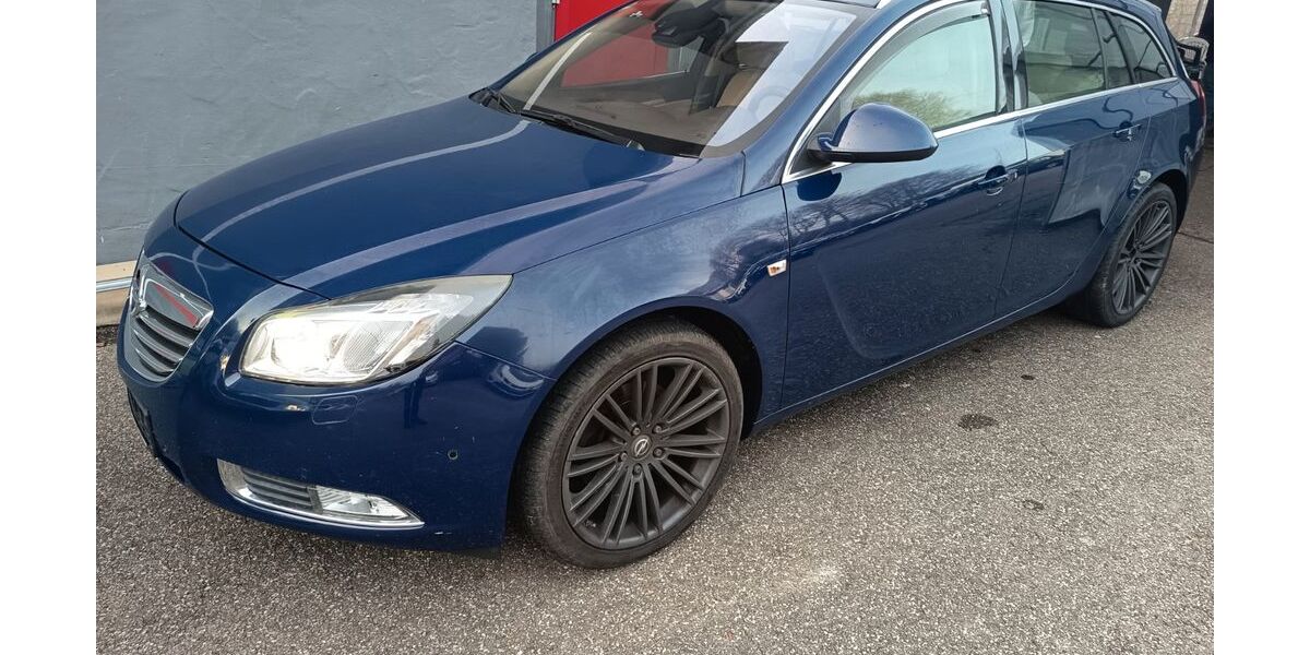 Opel Insignia 154.000 km 5.700 &euro; Villingen-Schwenningen 78052