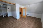 Etagenwohnung Wehingen - 4 Zimmer, 140 m&sup2;, 1.250&euro; | Angebot:26133452