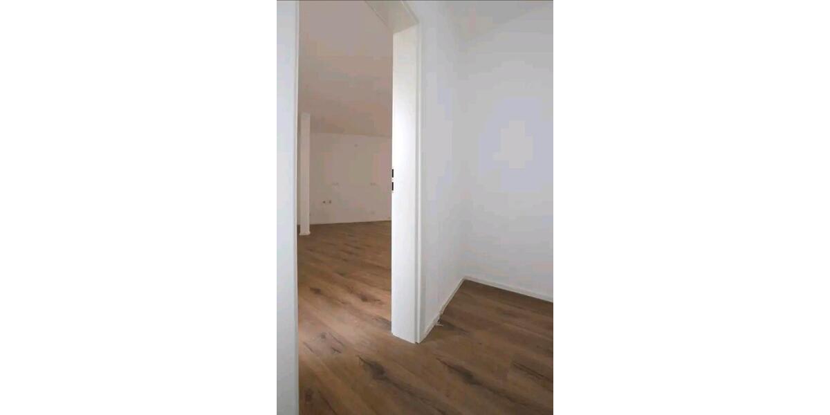 Etagenwohnung Tuttlingen - 1 Zimmer, 69 m&sup2;, 899&euro; | Angebot:26625826