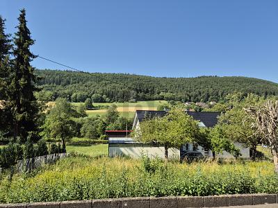 SONNIG & RUHIG MIT ERWEITERUNGSOPTION - Grundstück Tuttlingen | Angebot:27269589