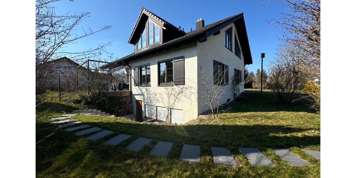 Einfamilienhaus Königsfeld im Schwarzwald - 6 Zimmer, 294 m&sup2;, 599.000&euro; | Angebot:25882356