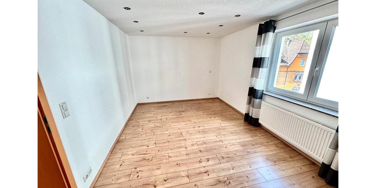Einfamilienhaus Schramberg - 5 Zimmer, 176 m&sup2;, 1.449&euro; | Angebot:25831363