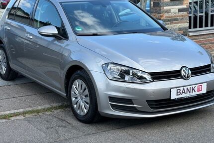 VW Golf 88.000 km 9.999 &euro; Bad-Dürrheim 78073