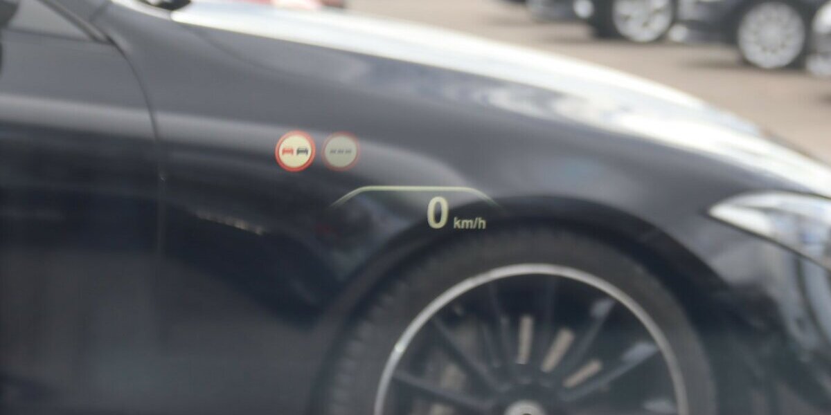 BMW 530e iPERFORMANCE/LUXURY LINE/TV/INNOVATIONS 132.551 km 25.900 &euro; Villingen-Schwenningen 78054