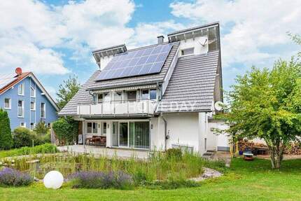 Haus Löffingen - 6 Zimmer, 224 m&sup2;, 720.000&euro; | Angebot:25708371