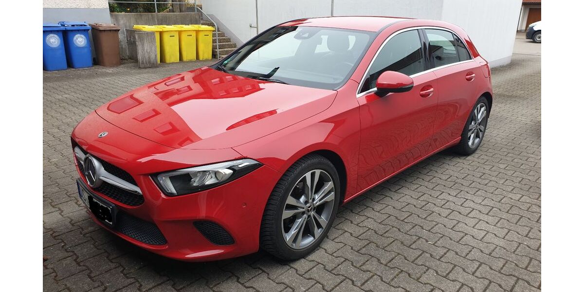 Mercedes-Benz A 180 98.000 km 16.992 &euro; Dauchingen 78083