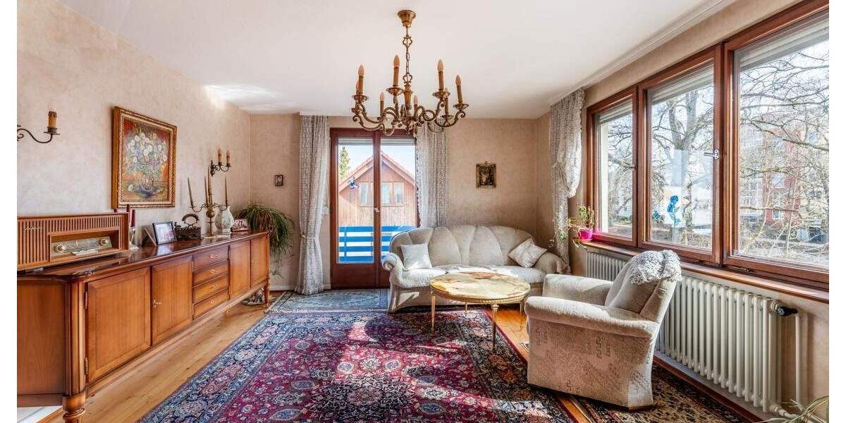 Mehrfamilienhaus, Wohnhaus Villingen-Schwenningen Villingen - 8 Zimmer, 162 m&sup2;, 369.000&euro; | Angebot:25698695