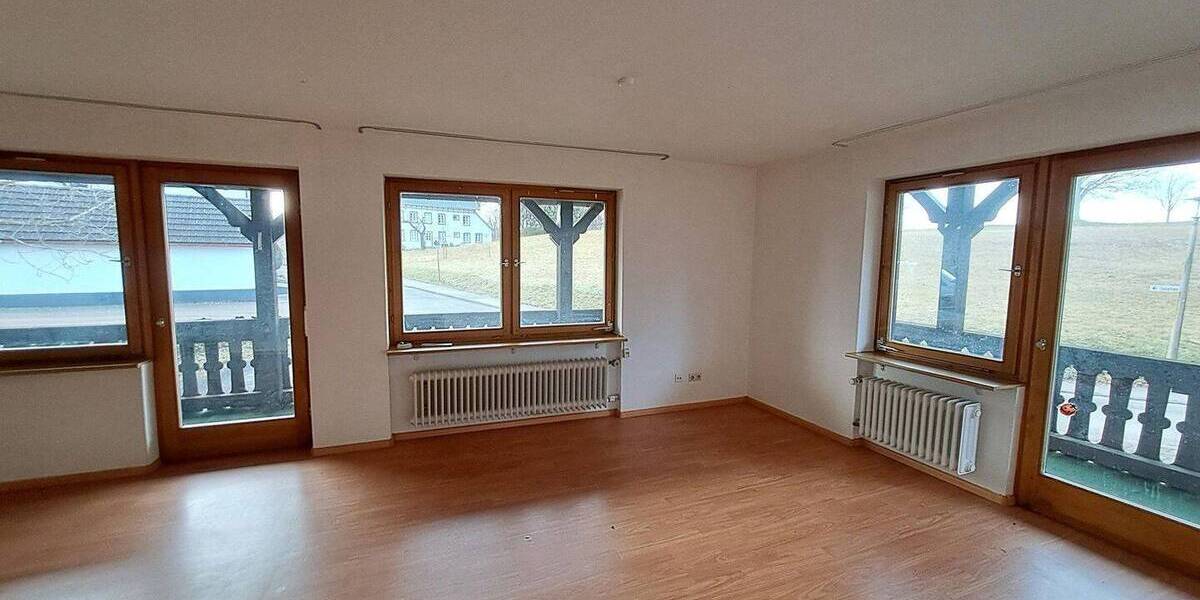 Bauernhaus, Landhaus Lenzkirch-Kappel Kappel - 2 Zimmer, 436 m&sup2;, 495.000&euro; | Angebot:25806086
