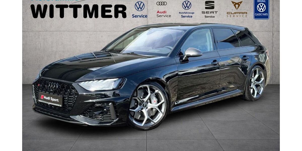 Audi RS4 8.500 km 108.900 &euro; Lenzkirch 79853