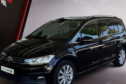 VW Touran 67.800 km 23.749 &euro; Villingen-Schwenningen 78052