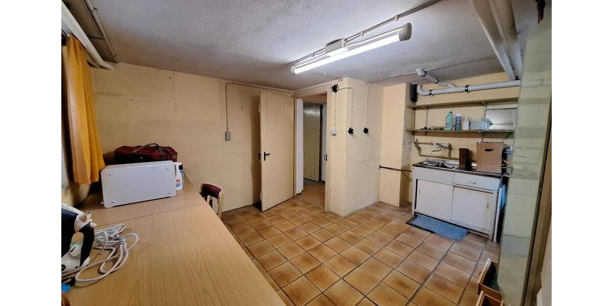 Mehrfamilienhaus, Wohnhaus Villingen-Schwenningen Schwenningen - 8 Zimmer, 202 m&sup2;, 525.000&euro; | Angebot:23593702