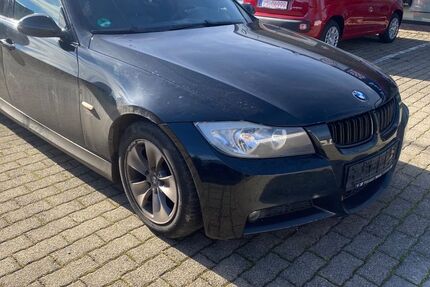 BMW 318 251.000 km 1.400 &euro; Donaueschingen 78166