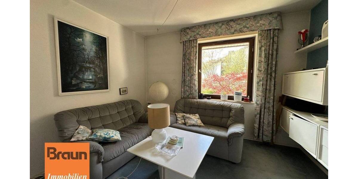 Mehrfamilienhaus, Wohnhaus Sankt Georgen im Schwarzwald Stadtgebiet - 5 Zimmer, 150 m&sup2;, 295.000&euro; | Angebot:26512820