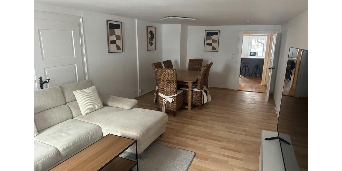Etagenwohnung Vöhrenbach - 4 Zimmer, 130 m&sup2;, 1.400&euro; | Angebot:25518917