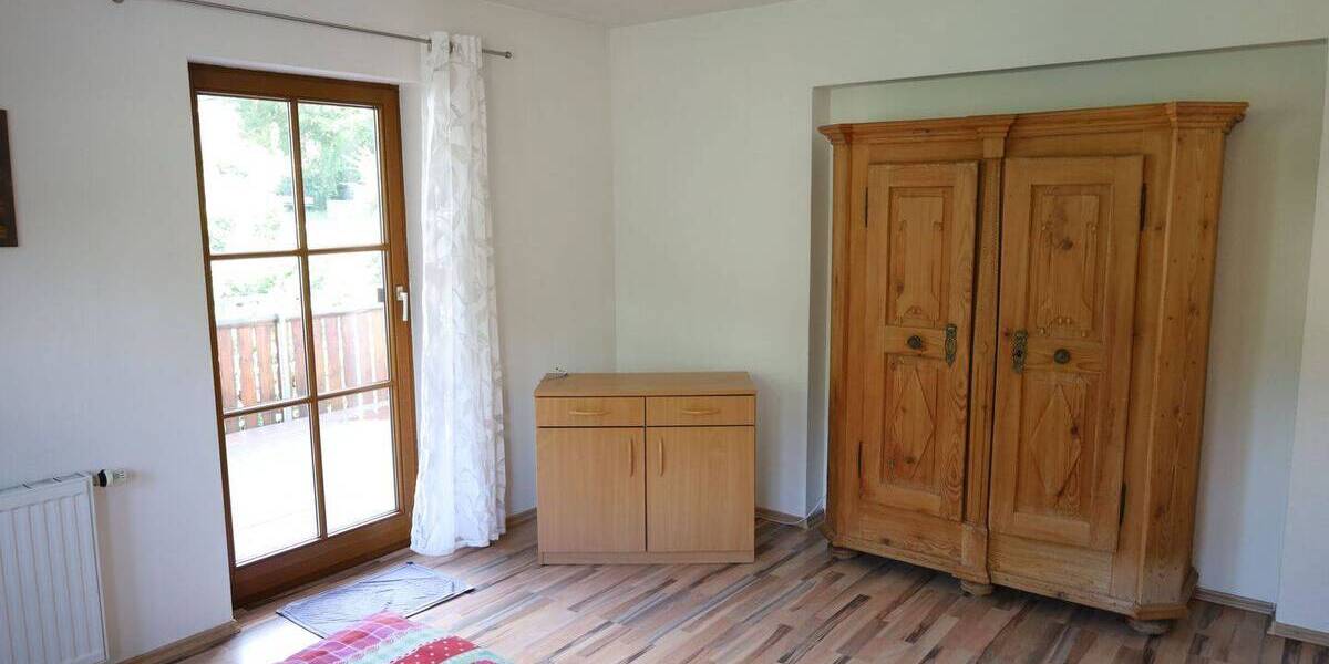 Etagenwohnung Zimmern - 5 Zimmer, 160 m&sup2;, 289.000&euro; | Angebot:25912990