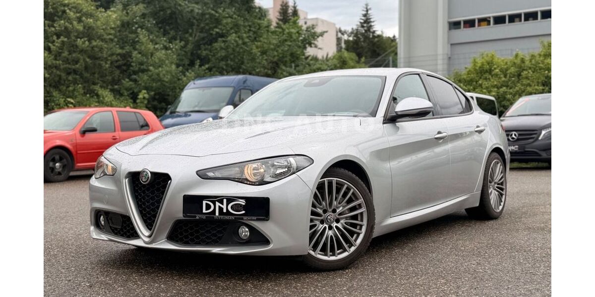 Alfa Romeo Giulia 106.000 km 17.990 &euro; Tuttlingen 78532