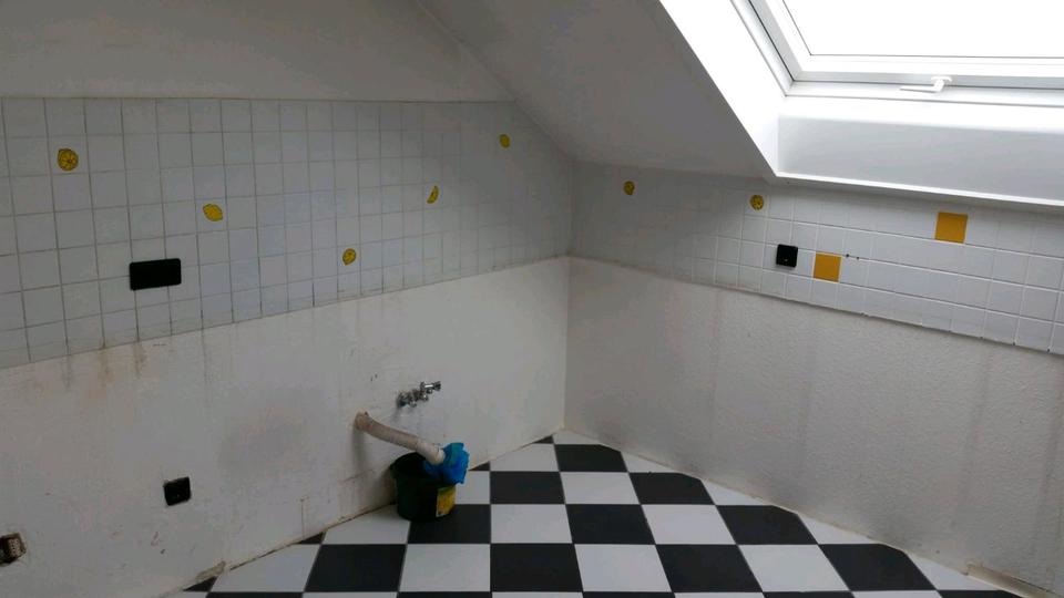 Dachgeschoßwohnung Donaueschingen - 3 Zimmer, 62 m&sup2;, 140.000&euro; | Angebot:26824169
