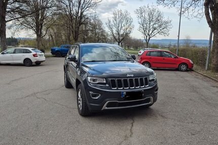 Jeep Grand Cherokee 180.000 km 13.200 &euro; Donaueschingen 78166