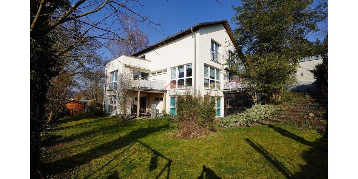 Einfamilienhaus Tuttlingen Möhringen - 8 Zimmer, 239 m&sup2;, 625.000&euro; | Angebot:25878548