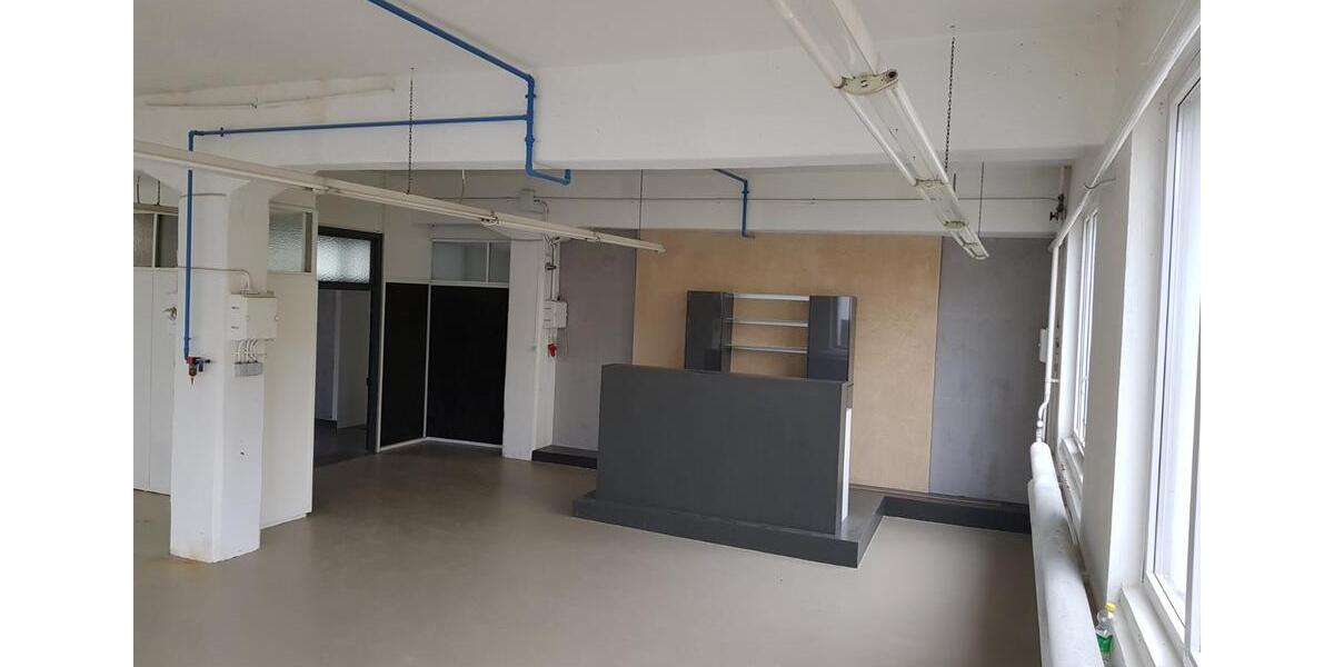 Gewerbeobjekt Sankt Georgen im Schwarzwald - 2.500&euro; | Angebot:25906026