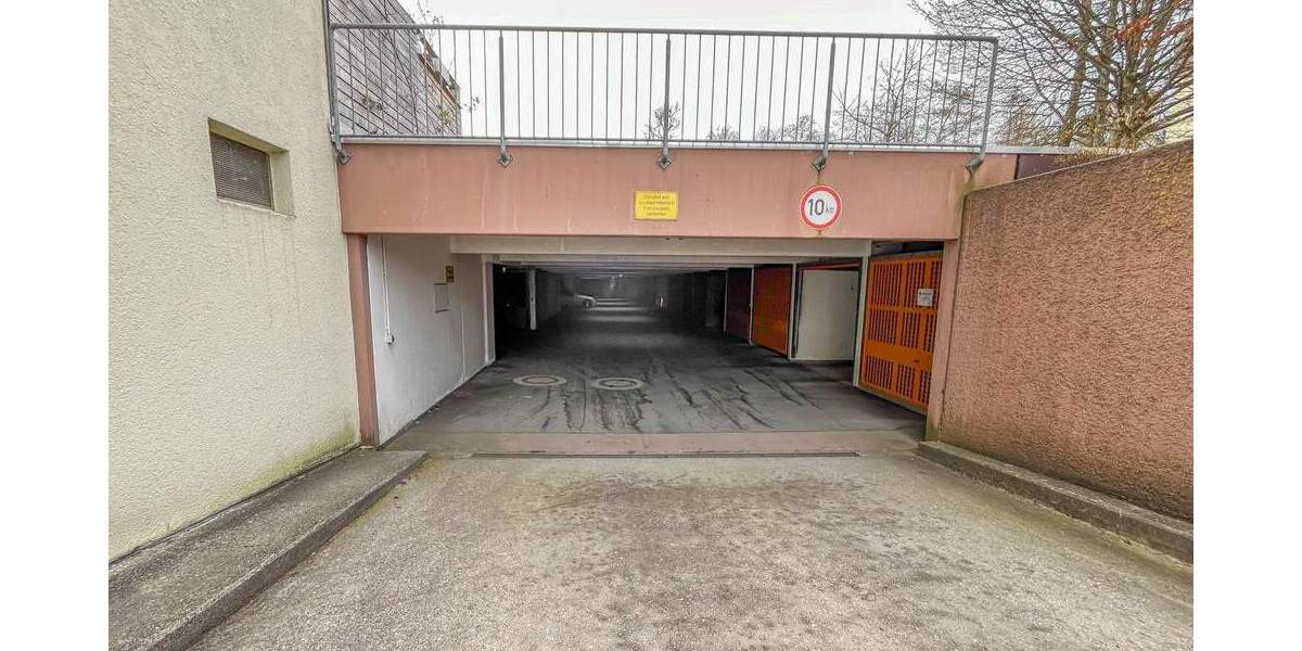Garagen / Stellplätze Villingen-Schwenningen Villingen - 15.000&euro; | Angebot:25915875