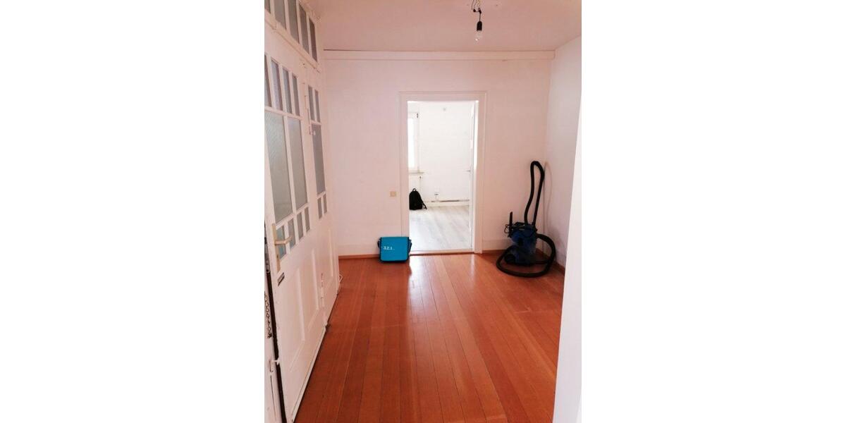 Etagenwohnung Villingen-Schwenningen Schwenningen - 3 Zimmer, 89 m&sup2;, 850&euro; | Angebot:26223645