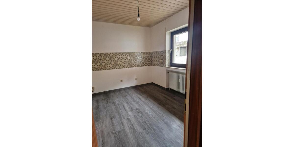 Erdgeschoßwohnung Schramberg Tennenbronn - 4.5 Zimmer, 112 m&sup2;, 850&euro; | Angebot:25713660