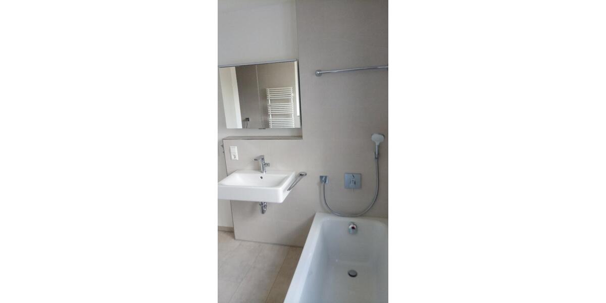 Etagenwohnung Rottweil - 4 Zimmer, 102 m&sup2;, 1.065&euro; | Angebot:25334974