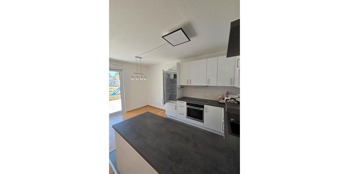 Erdgeschoßwohnung Villingen-Schwenningen Schwenningen - 4 Zimmer, 130 m&sup2;, 525.000&euro; | Angebot:27228726