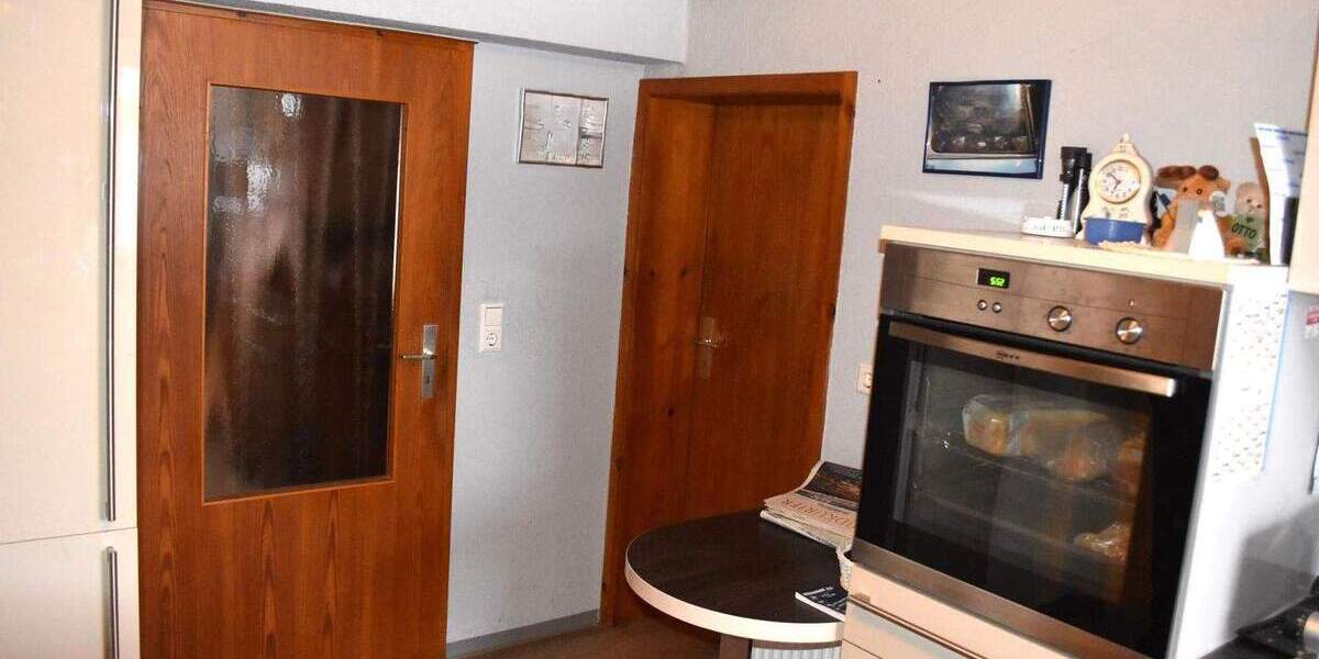 Einfamilienhaus Königsfeld im Schwarzwald Neuhausen - 4 Zimmer, 140 m&sup2;, 197.500&euro; | Angebot:25732271