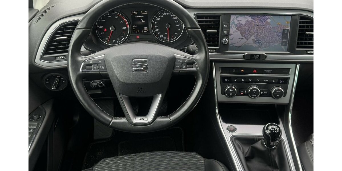 Seat Leon ST XCELLENCE 1.4 TSI/LED/KAMERA/NAVI/SHZ 59.102 km 15.800 &euro; Villingen-Schwenningen 78054