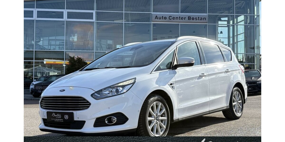 Ford S-Max 2.0 TDCI TITANIUM/7-SITZER/NAVI/AUTOMATIK 170.784 km 11.900 &euro; Villingen-Schwenningen 78054