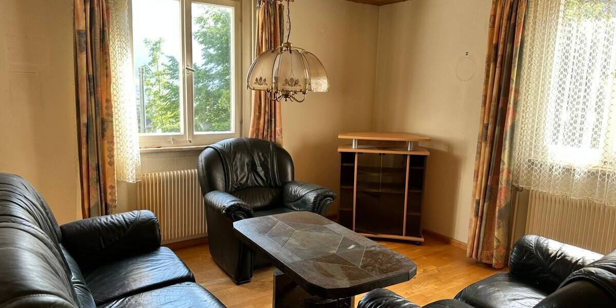 Einfamilienhaus Schramberg - 8 Zimmer, 170 m&sup2;, 175.000&euro; | Angebot:25683346