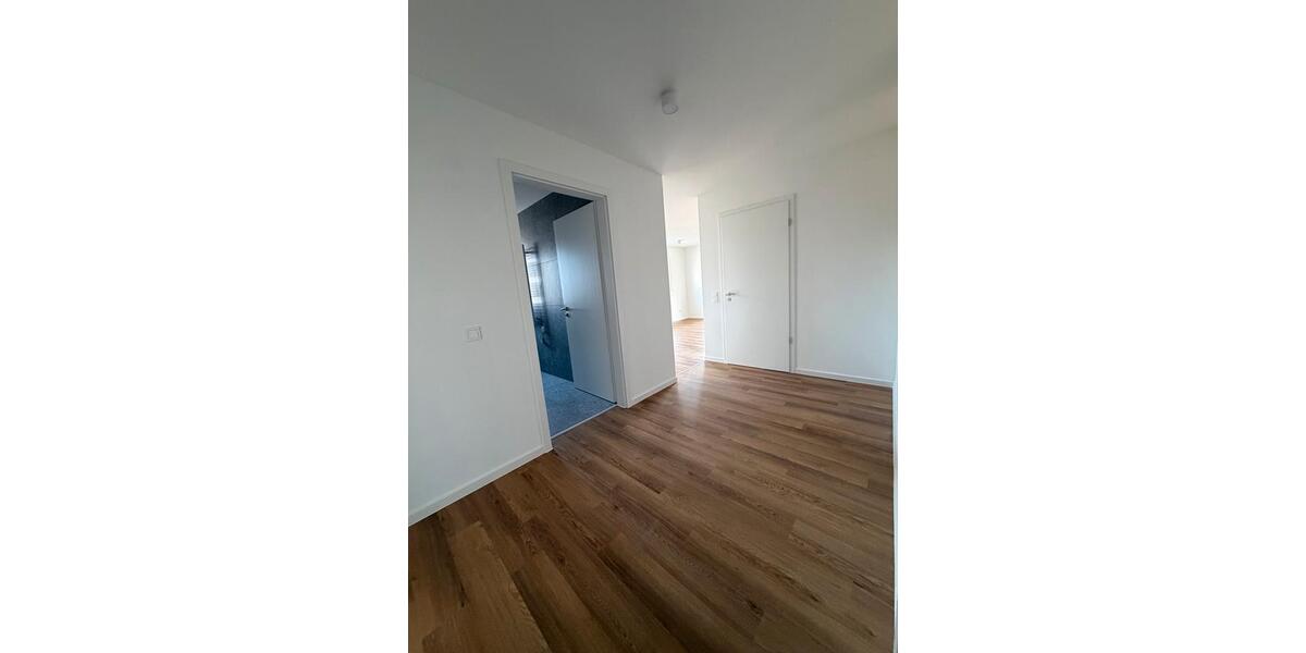 Erdgeschoßwohnung Sankt Georgen im Schwarzwald - 2 Zimmer, 65 m&sup2;, 820&euro; | Angebot:25713662