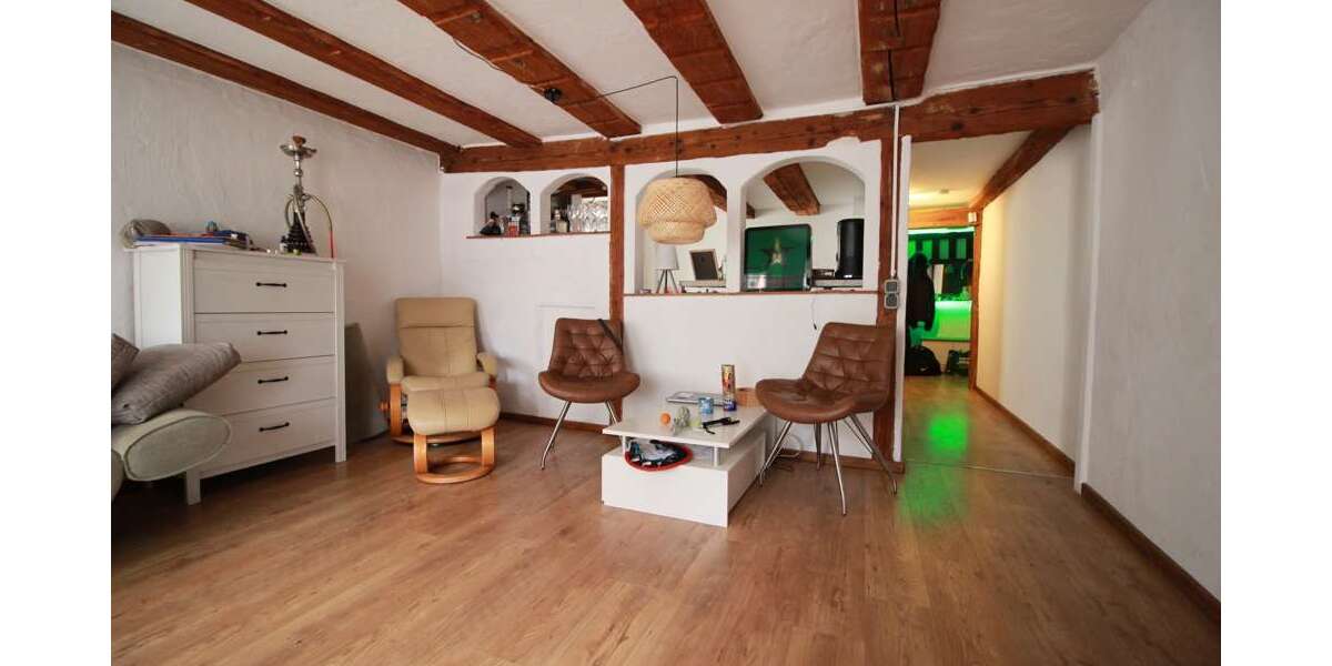 Einfamilienhaus Hüfingen - 7 Zimmer, 240 m&sup2;, 435.000&euro; | Angebot:24117734