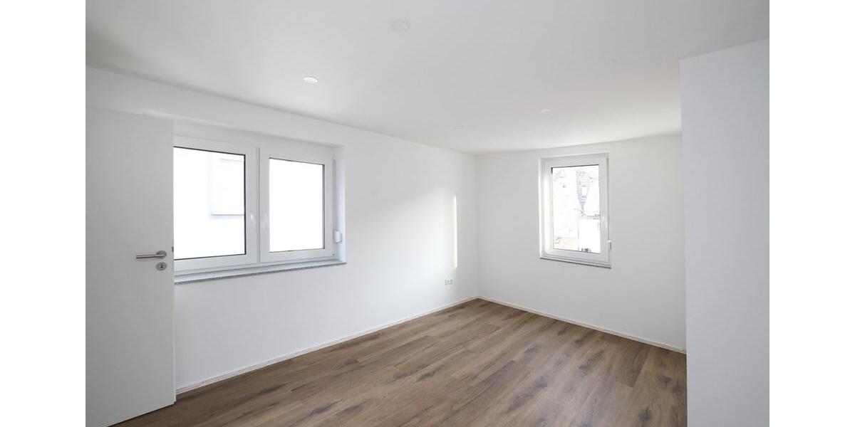 Etagenwohnung Tuttlingen - 3 Zimmer, 95 m&sup2;, 1.090&euro; | Angebot:25856654