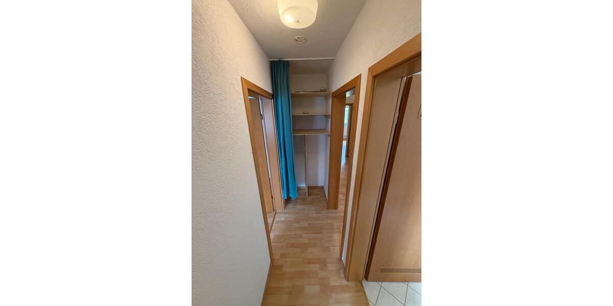 Erdgeschoßwohnung Villingen-Schwenningen Schwenningen - 3 Zimmer, 75 m&sup2;, 750&euro; | Angebot:26656533