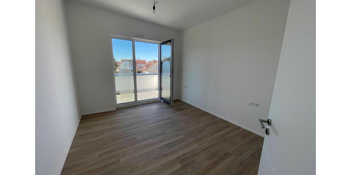 Einfamilienhaus Villingen-Schwenningen Schwenningen - 3.5 Zimmer, 124 m&sup2;, 449.000&euro; | Angebot:8857632