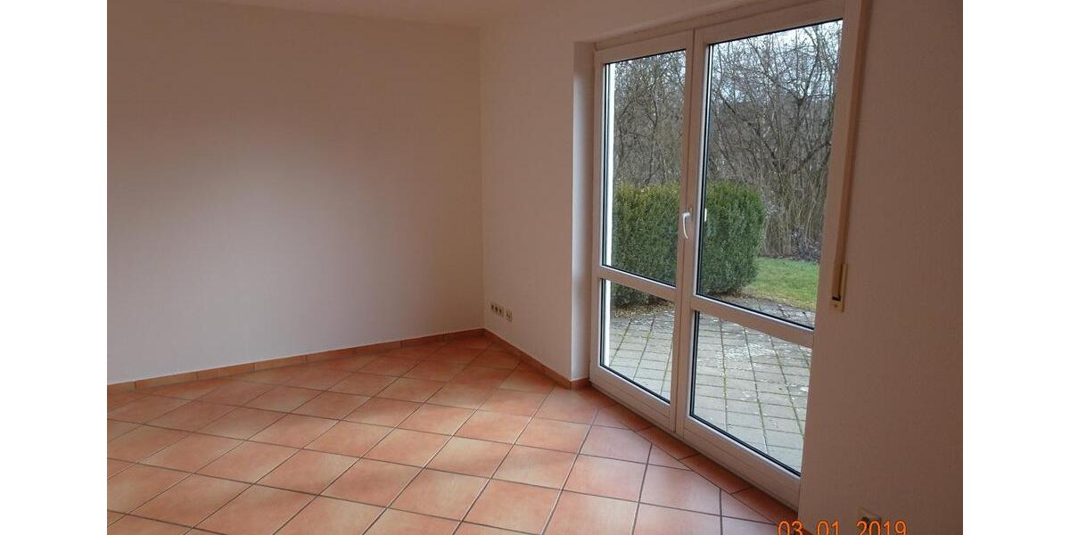 Erdgeschoßwohnung Aldingen - 2 Zimmer, 60 m&sup2;, 650&euro; | Angebot:25146778