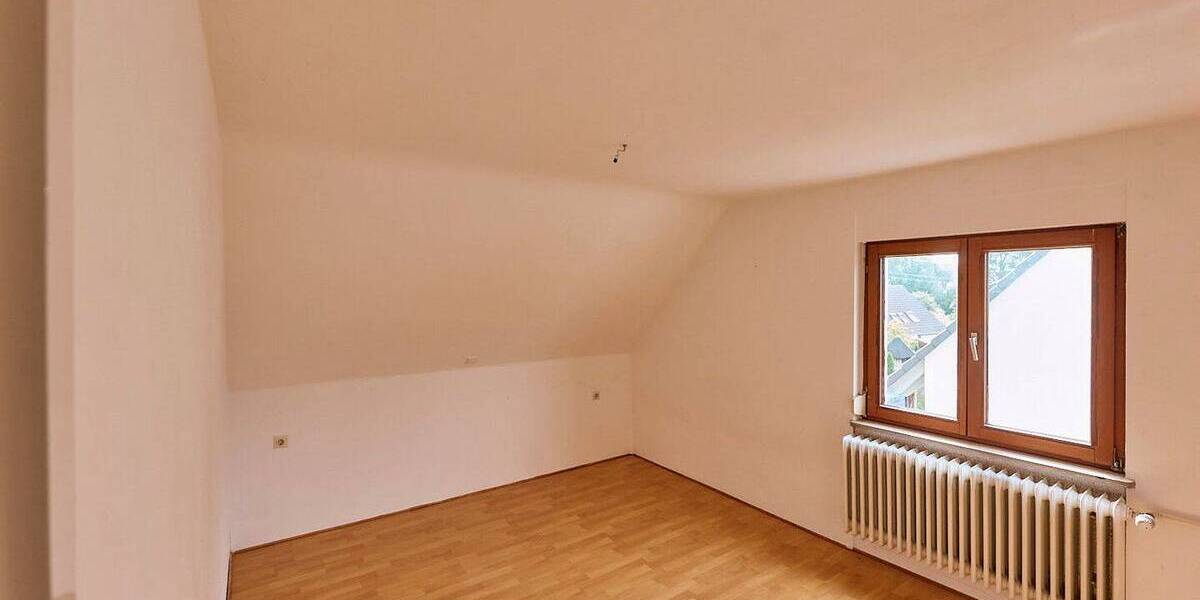 Einfamilienhaus Villingendorf - 6 Zimmer, 118 m&sup2;, 298.000&euro; | Angebot:25670374