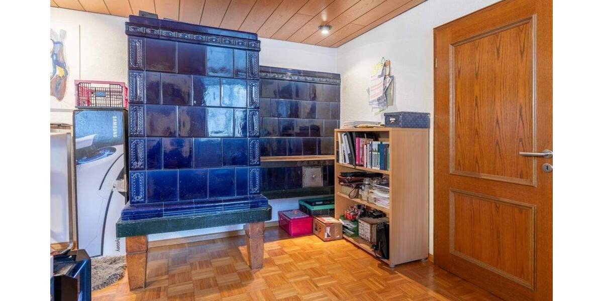 Bauernhaus, Landhaus Hüfingen Fürstenberg - 6 Zimmer, 262 m&sup2;, 379.000&euro; | Angebot:25671057