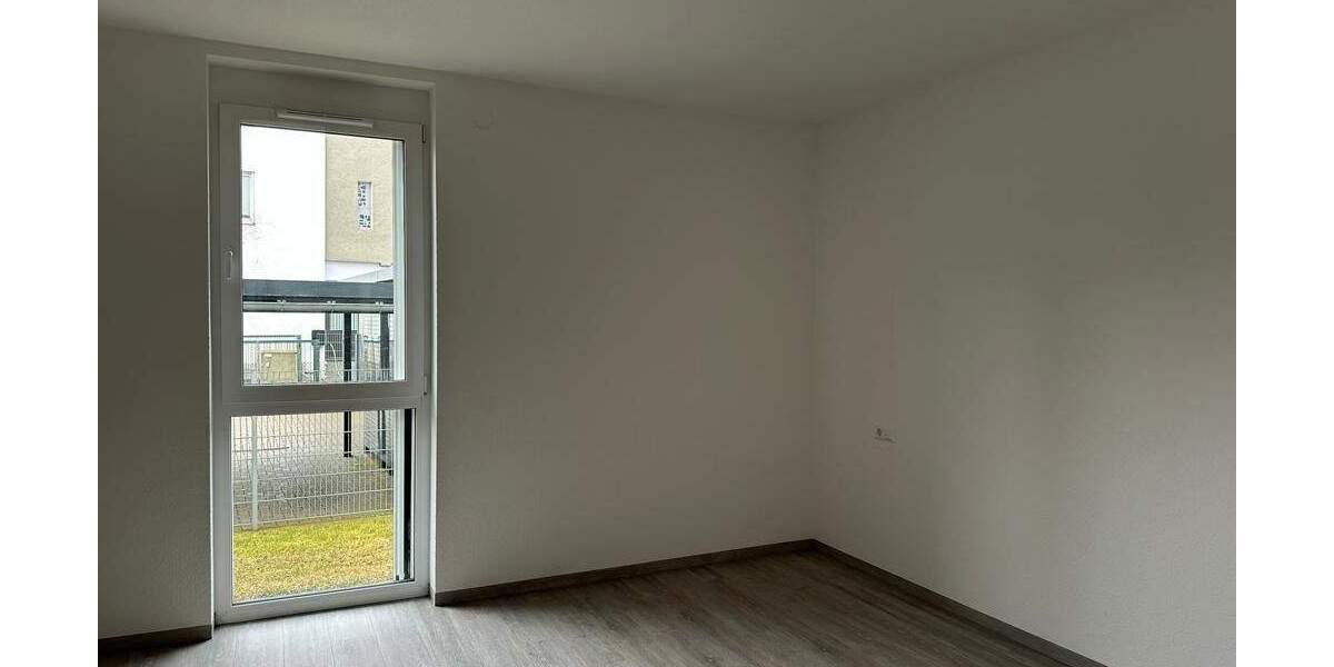 Etagenwohnung Blumberg - 3 Zimmer, 122 m&sup2;, 384.300&euro; | Angebot:25797396
