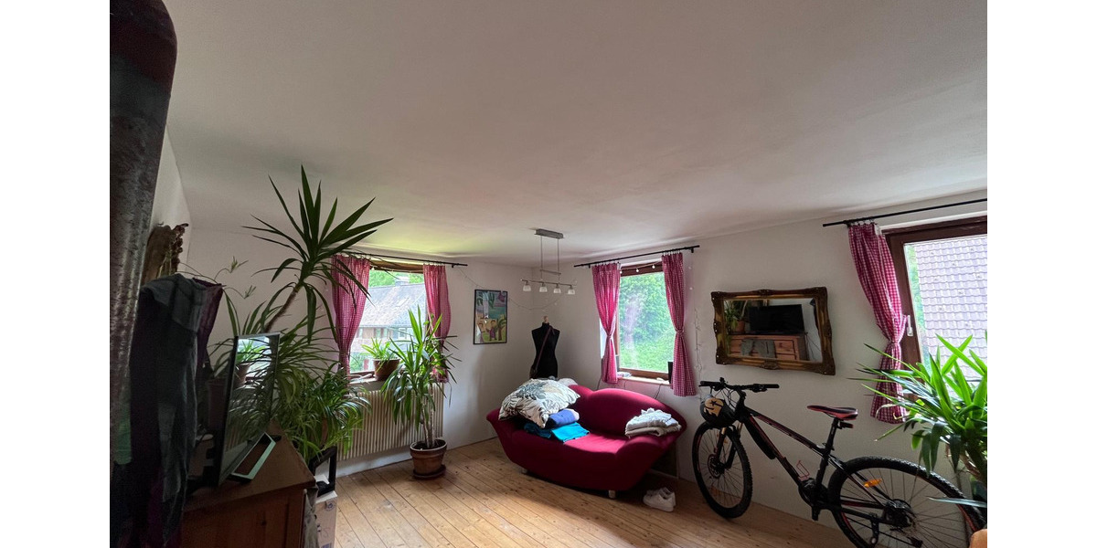 Einfamilienhaus Triberg im Schwarzwald - 4 Zimmer, 160 m&sup2;, 275.000&euro; | Angebot:25838539