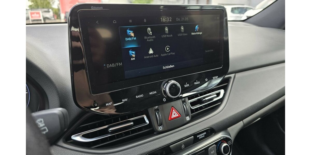 Hyundai i30 N PERFORMANCE/LEDER/PANORAMA/NAVI/DAB/LED 26.583 km 29.900 &euro; Villingen-Schwenningen 78054