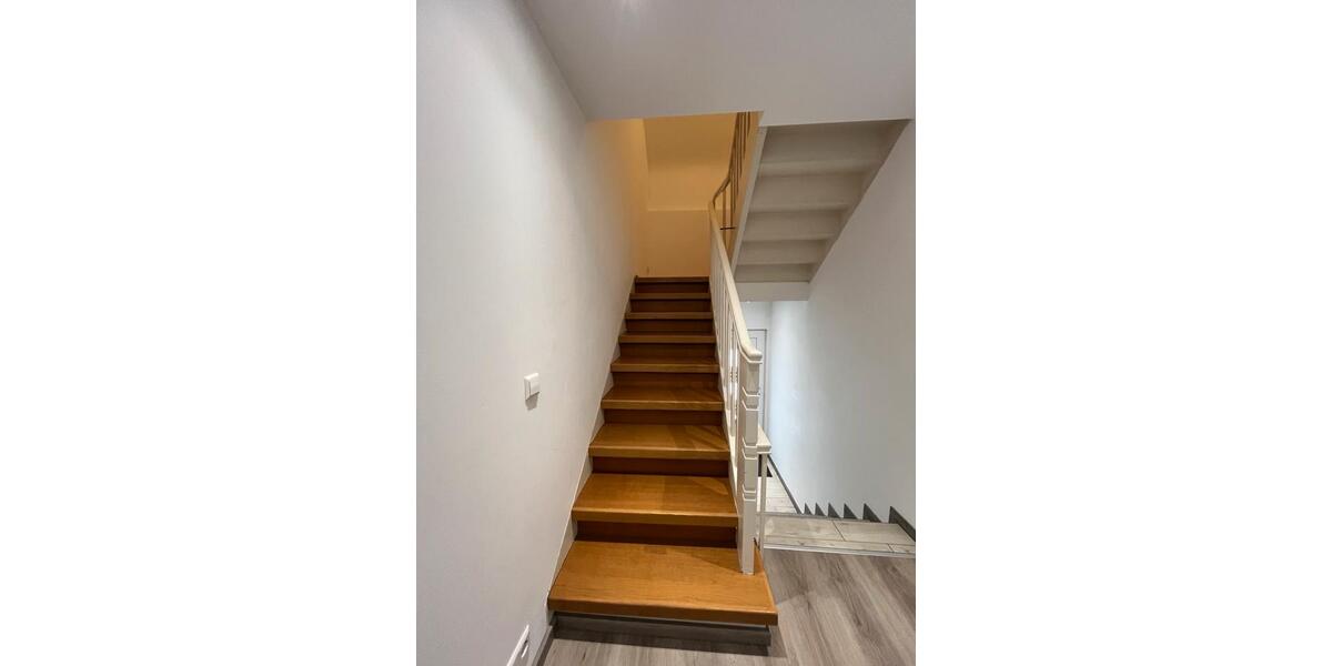 Doppelhaushälfte Schömberg - 4 Zimmer, 100 m&sup2;, 265.000&euro; | Angebot:25852843