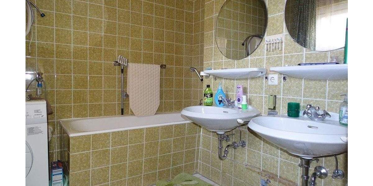 Etagenwohnung Schramberg Sulgen - 4 Zimmer, 98 m&sup2;, 195.000&euro; | Angebot:25684397