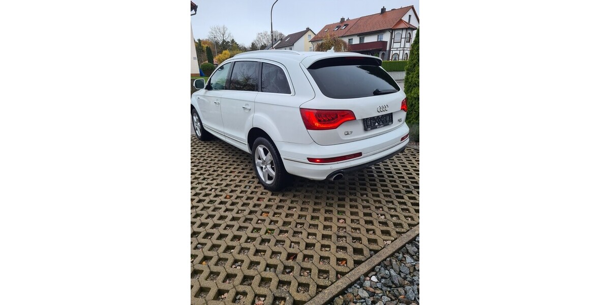 Audi Q7 218.700 km 14.100 &euro; Rottweil 78628