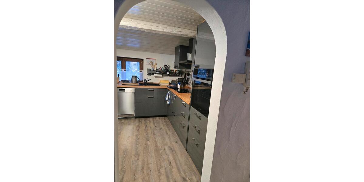 Dachgeschoßwohnung Oberndorf am Neckar - 4.5 Zimmer, 101 m&sup2;, 88.000&euro; | Angebot:27230214